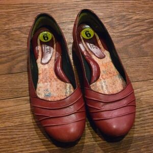 Born Red Leather Flats